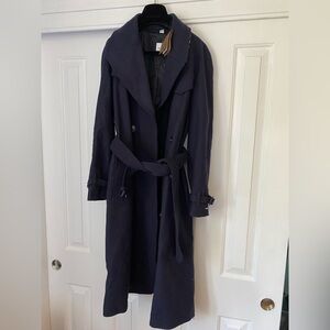 Last-time ✨ Burberry London Navy coat
